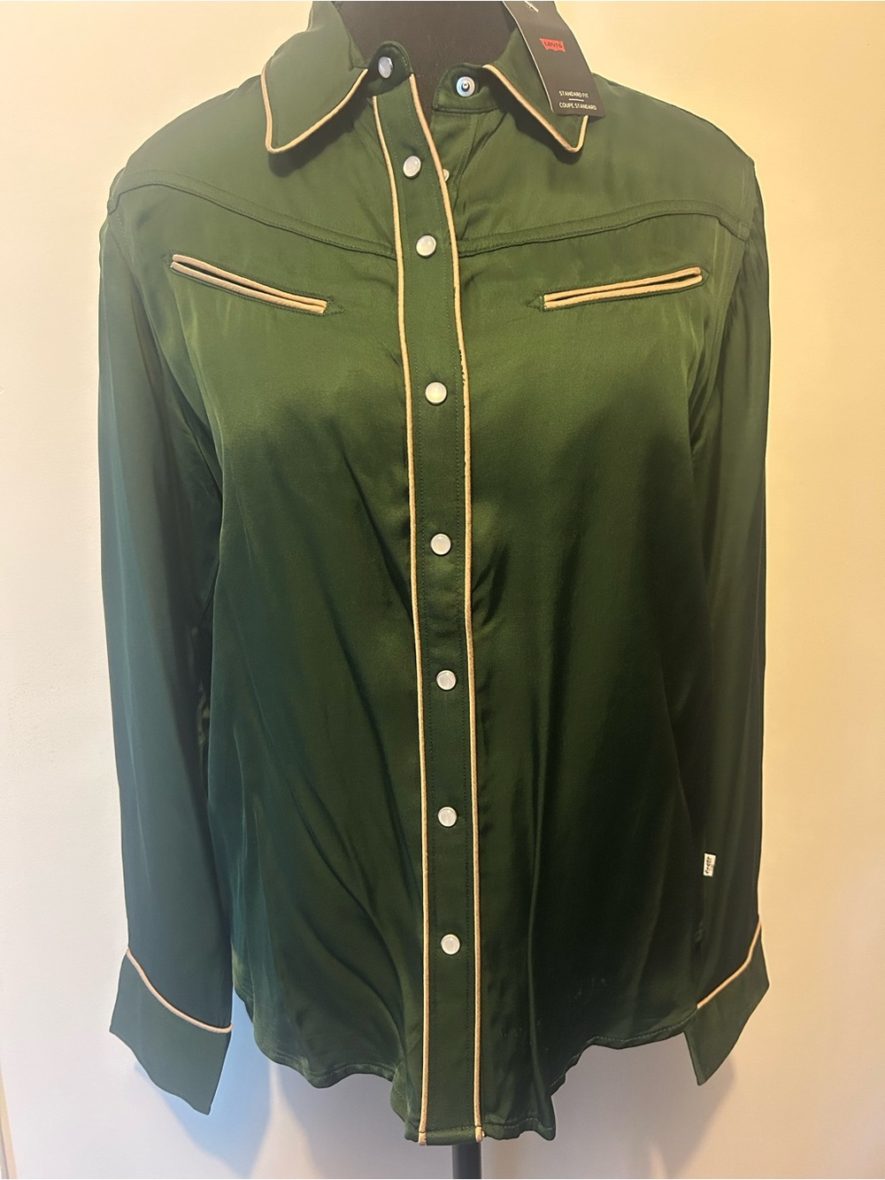 Levi's Dark Green Button-Front Shirt with Cream Piping